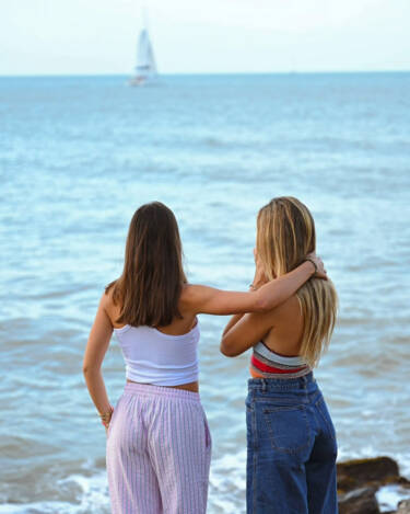 Nikon magazine - portraits with friends